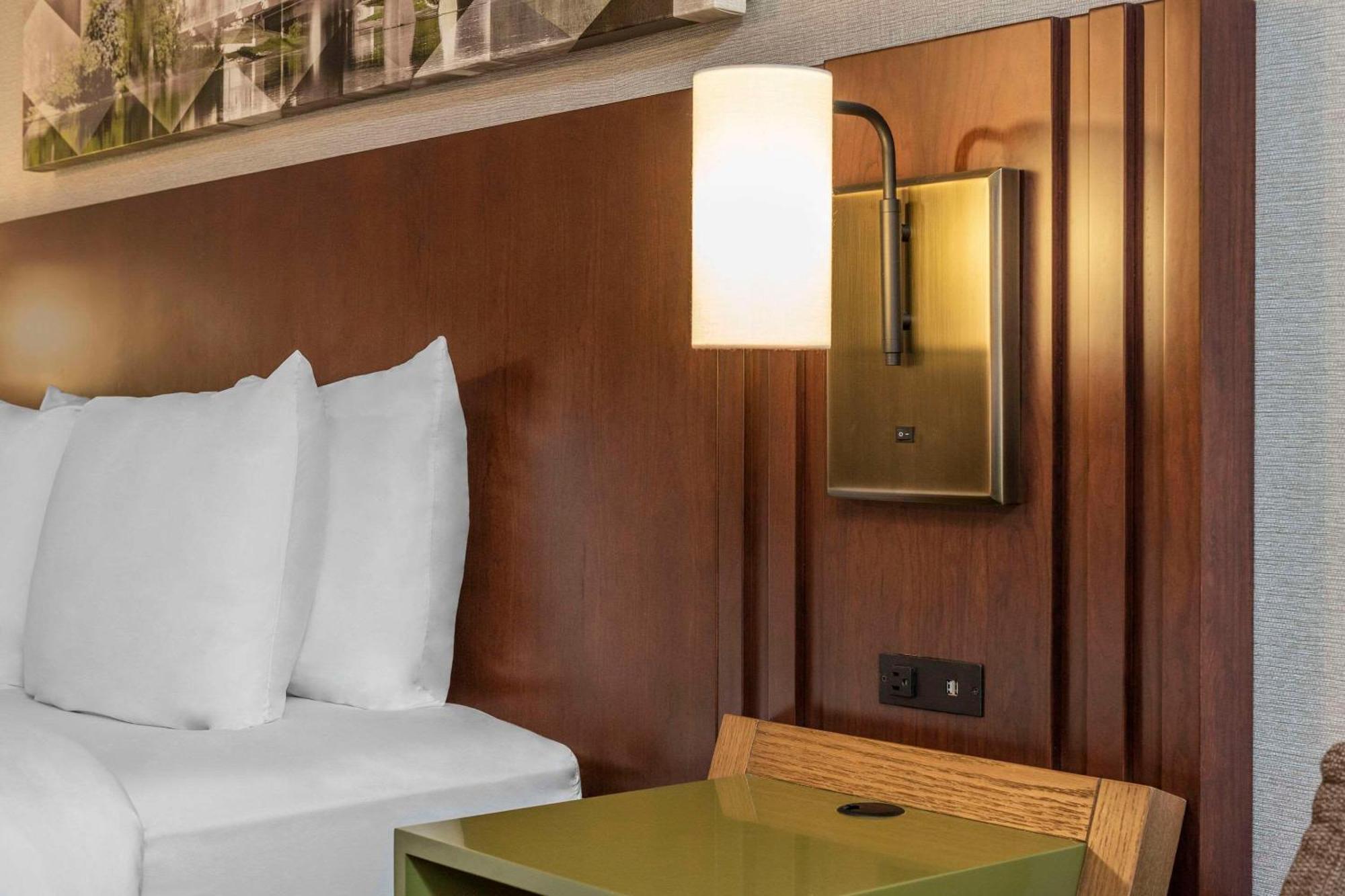 Comfort Inn Thunder Bay Buitenkant foto
